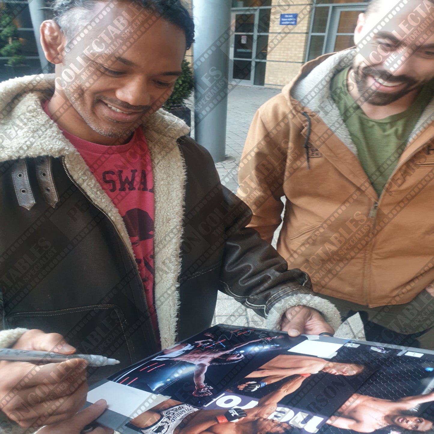 Benson Henderson Signed UFC 8x10'' Photo