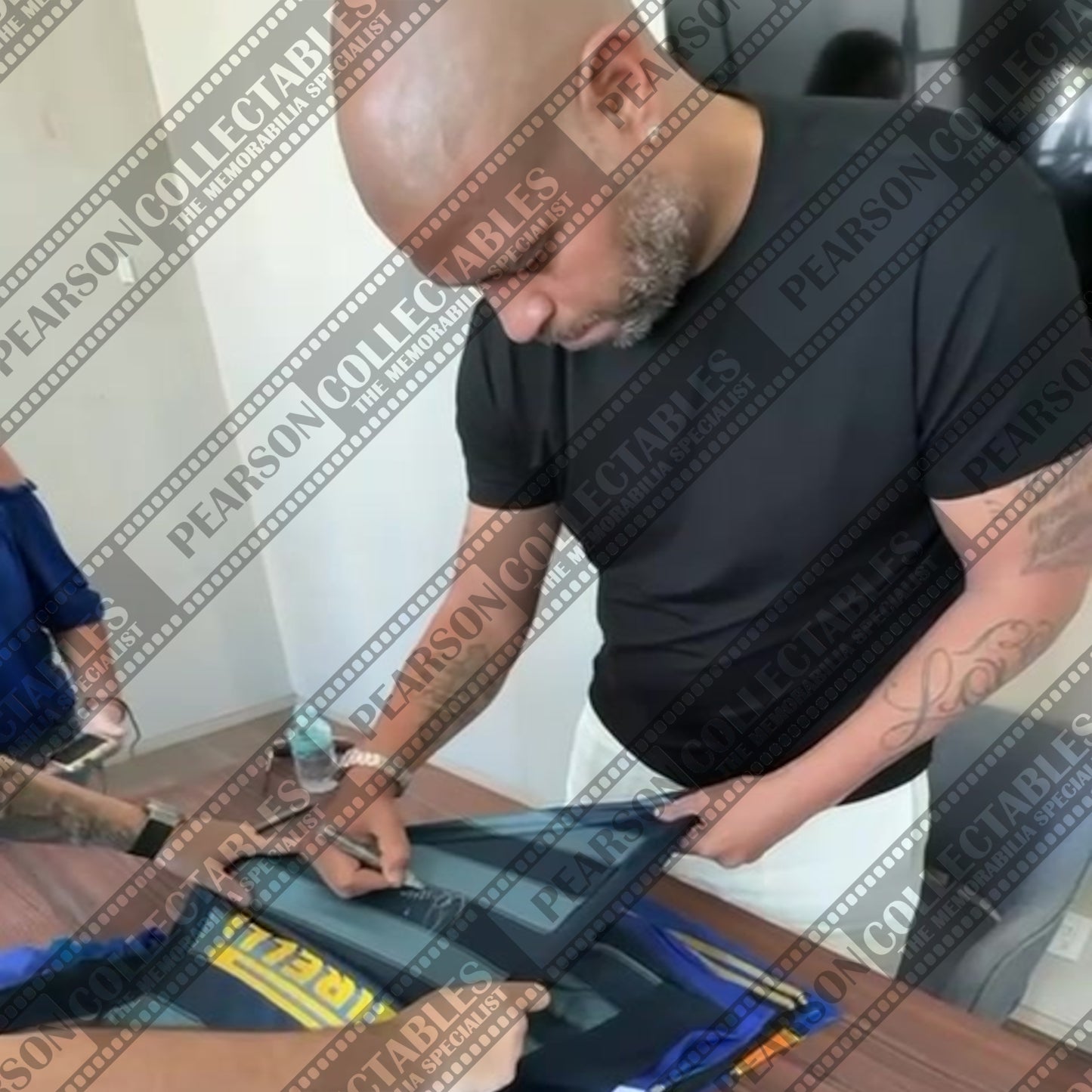 Adriano Signed Inter Milan 2004/05 Away Football Shirt