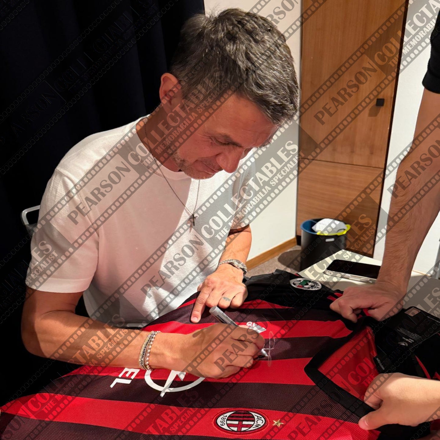 Paolo Maldini Signed AC Milan 2000/01 Home Football Shirt