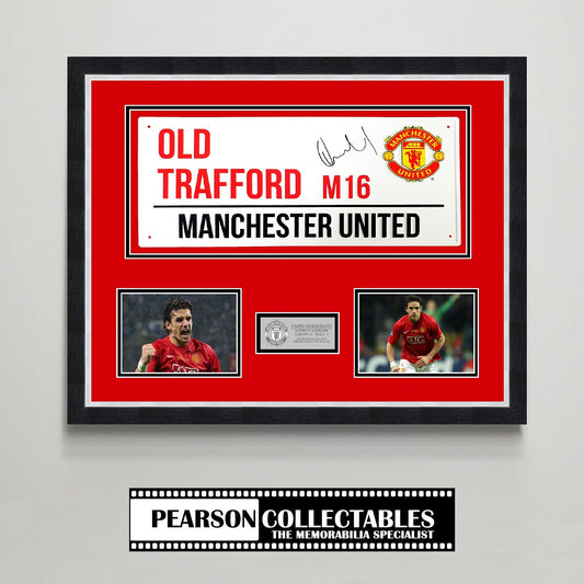 Owen Hargreaves 'Old Trafford' Signed Street Sign Display