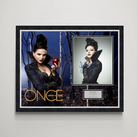 Lana Parilla 'Once Upon A Time' Autograph Display