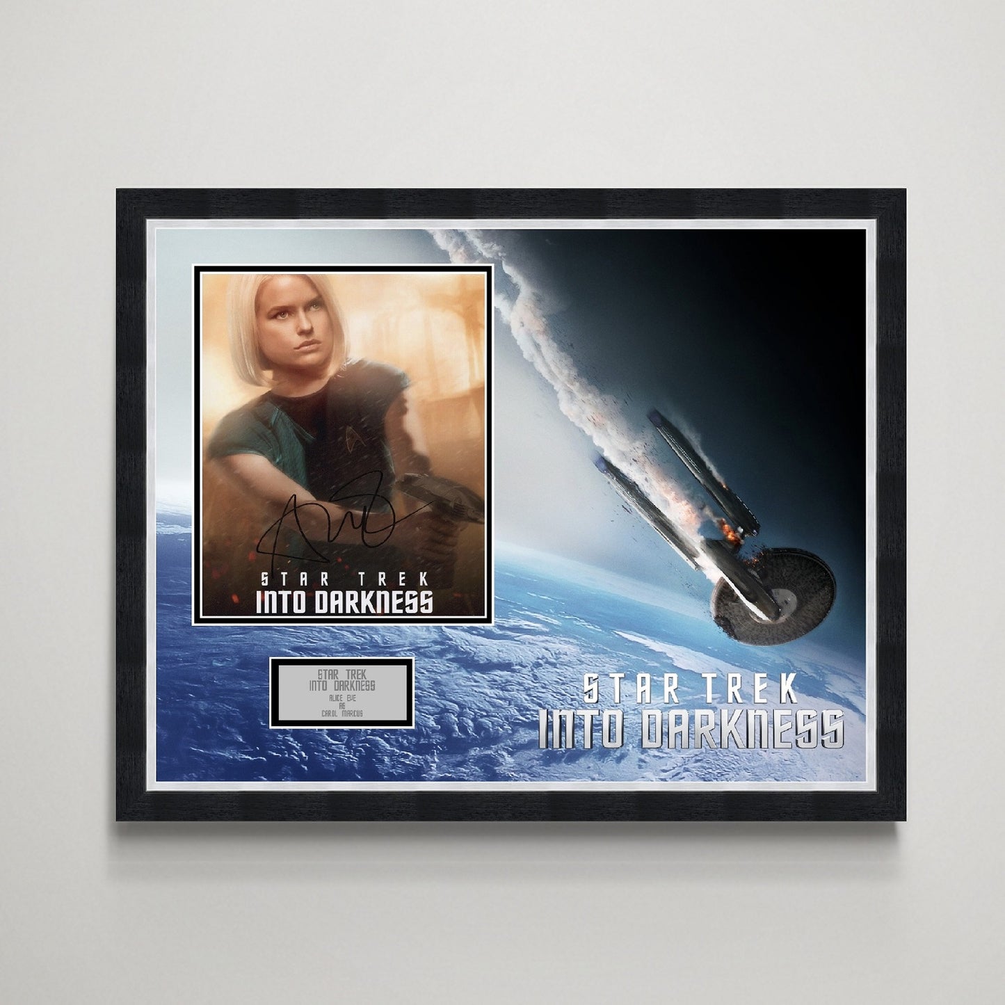 Alice Eve 'Star Trek: Into Darkness' Autograph Display