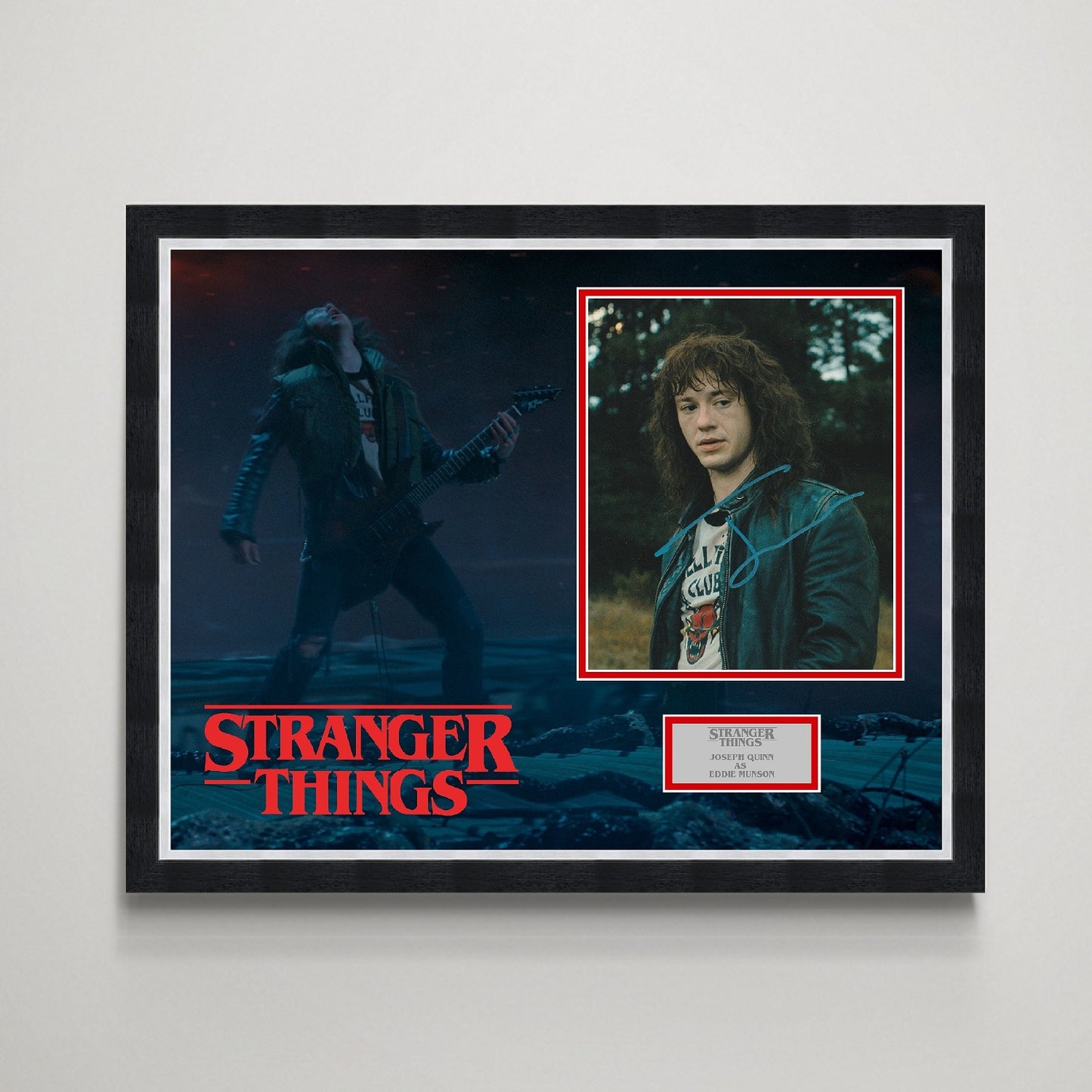 Joseph Quinn 'Stranger Things' Autograph Display