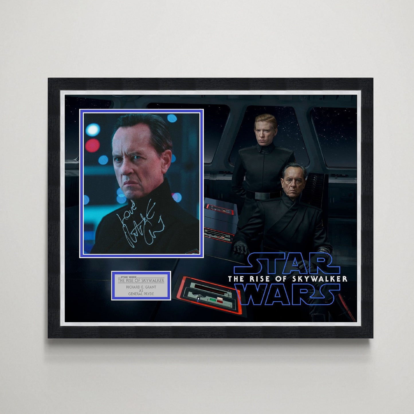 Richard E. Grant 'Star Wars' Autograph Display