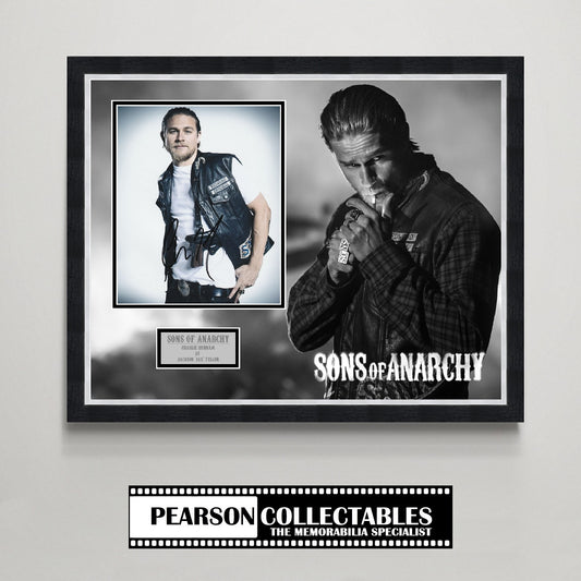 Charlie Hunnam 'Sons Of Anarchy' Autograph Display