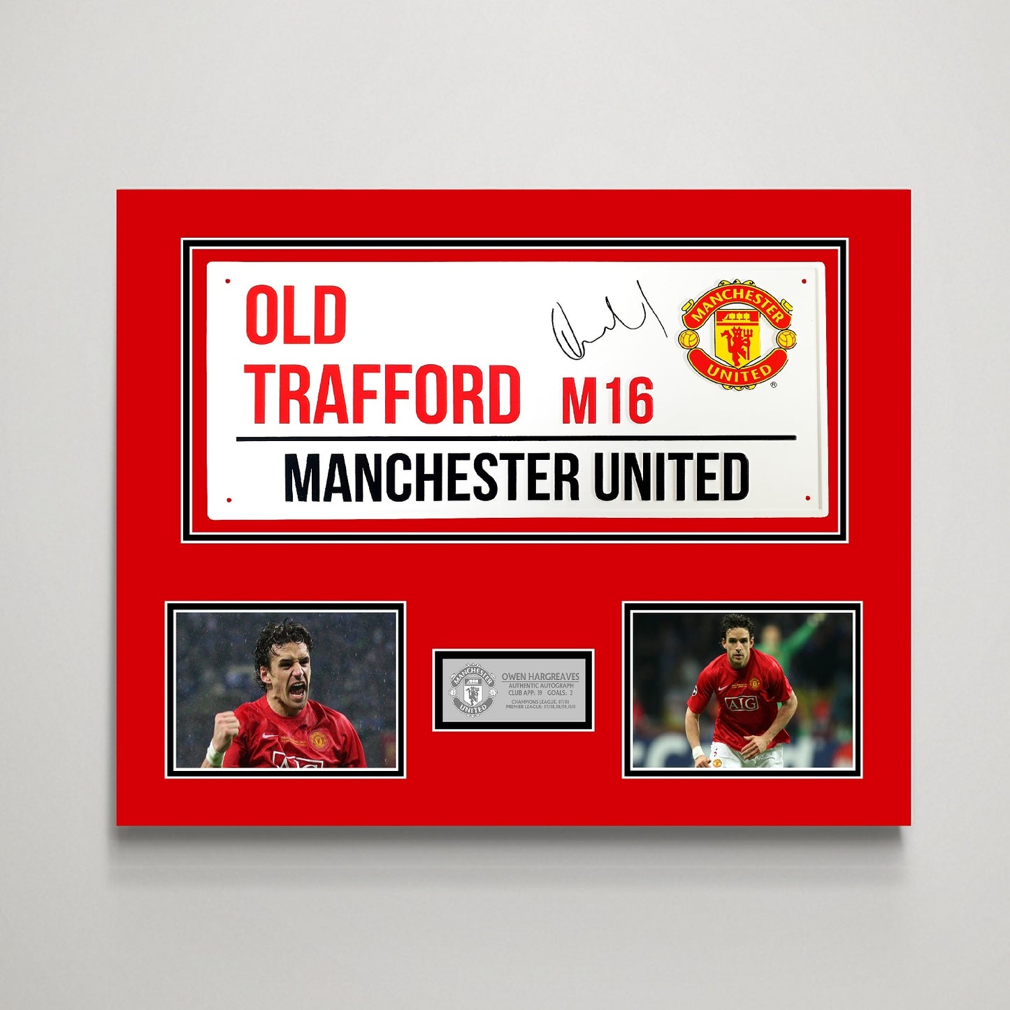 Owen Hargreaves 'Manchester United' Autographed Street Sign Display