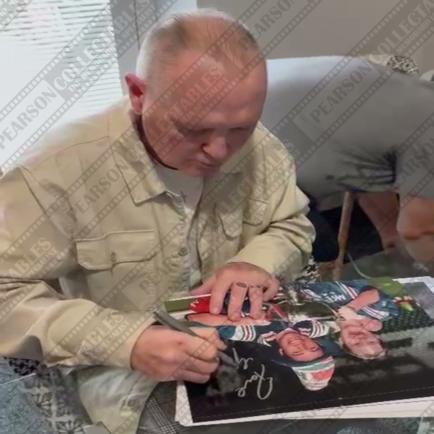 Paul Gascoigne Signed Rangers 11x14'' Photo