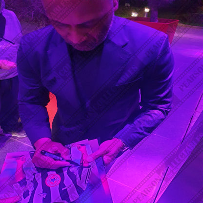 Les Ferdinand Signed Newcastle United 11x14'' Photo