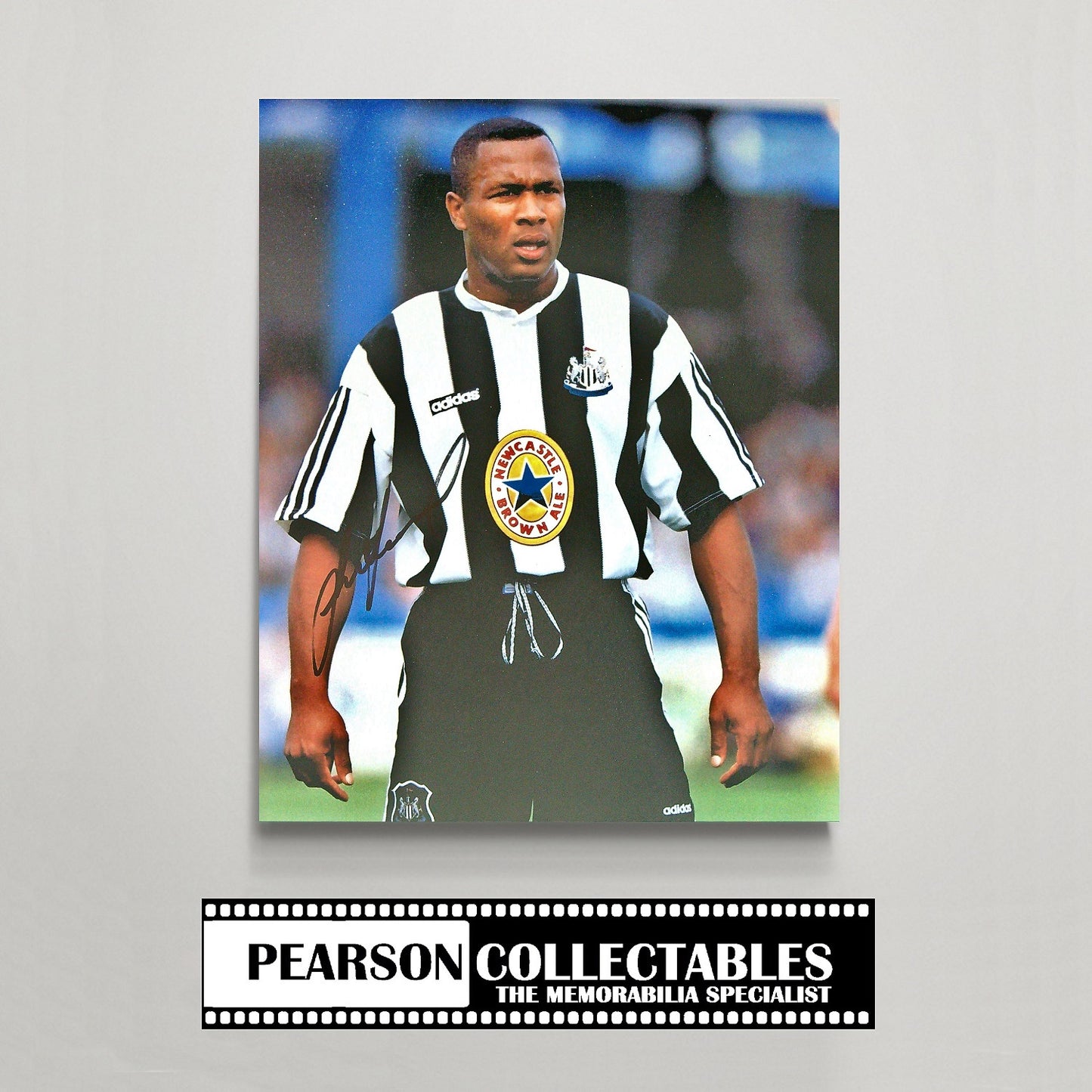 Les Ferdinand Signed Newcastle United 11x14'' Photo